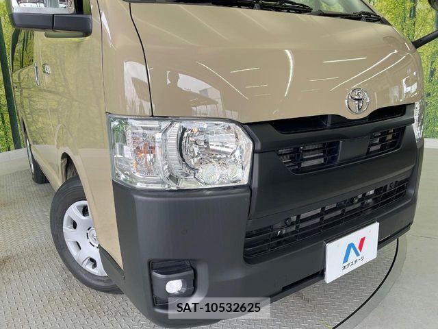 Toyota HIACE VAN 2024-05 7360195-12