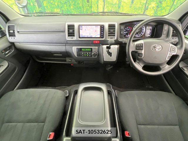 Toyota HIACE VAN 2024-05 7360195-2