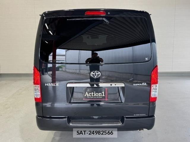 Toyota HIACE VAN 2019-06 7360215-4