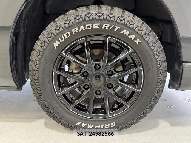 Toyota HIACE VAN 2019-06 7360215-7