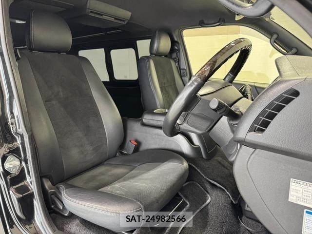 Toyota HIACE VAN 2019-06 7360215-8