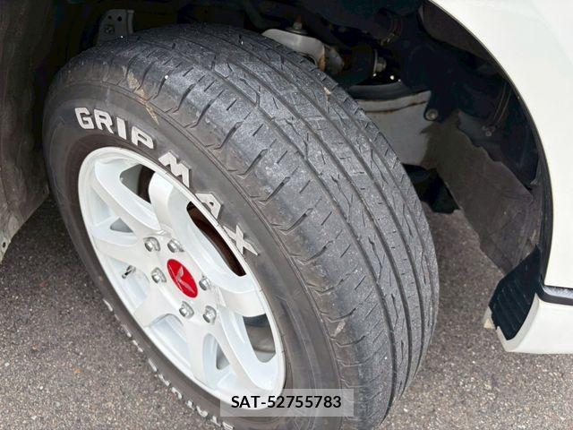 Toyota HIACE VAN 2021-03 7360207-10