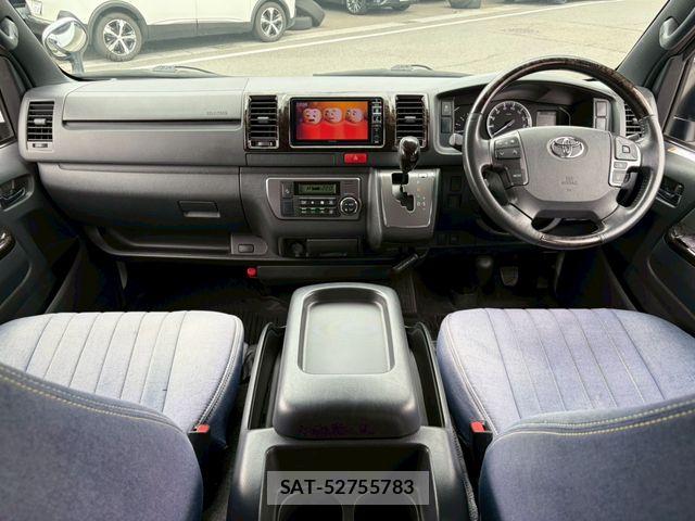 Toyota HIACE VAN 2021-03 7360207-18