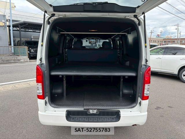 Toyota HIACE VAN 2021-03 7360207-29