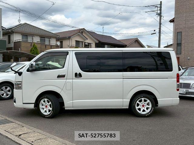 Toyota HIACE VAN 2021-03 7360207-3