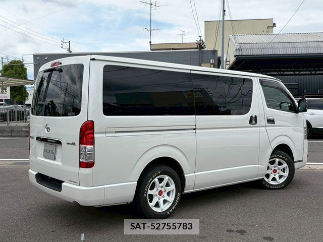 Toyota HIACE VAN 2021-03 7360207-4