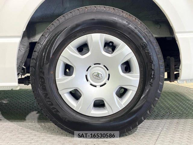 Toyota HIACE VAN 2024-01 7360197-12