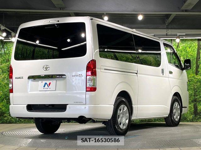 Toyota HIACE VAN 2024-01 7360197-16