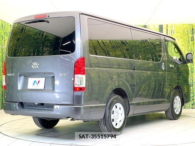 Toyota HIACE VAN 2021-06 7360198-16