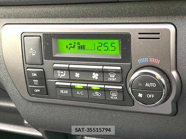 Toyota HIACE VAN 2021-06 7360198-5