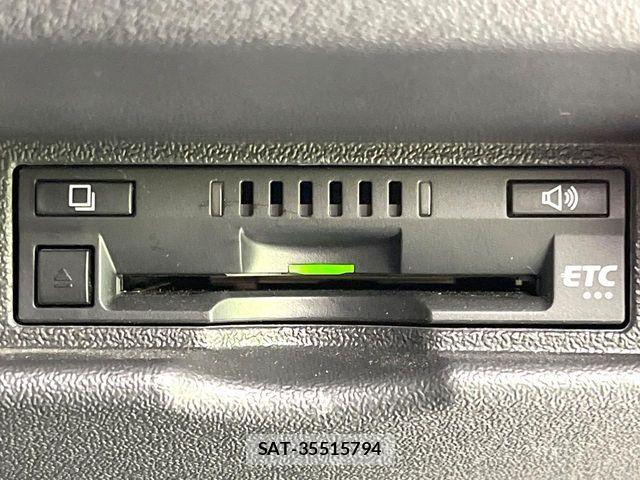 Toyota HIACE VAN 2021-06 7360198-6