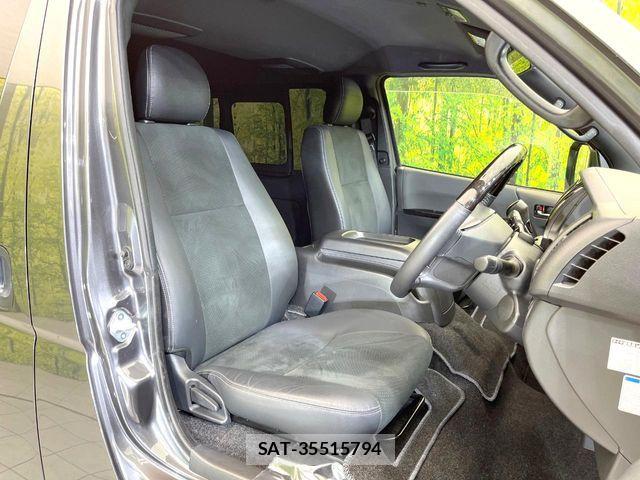 Toyota HIACE VAN 2021-06 7360198-7