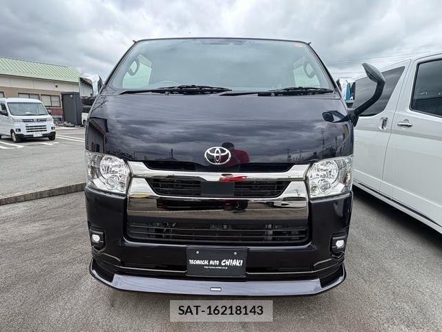 Toyota HIACE VAN 2022-10 7360203-1