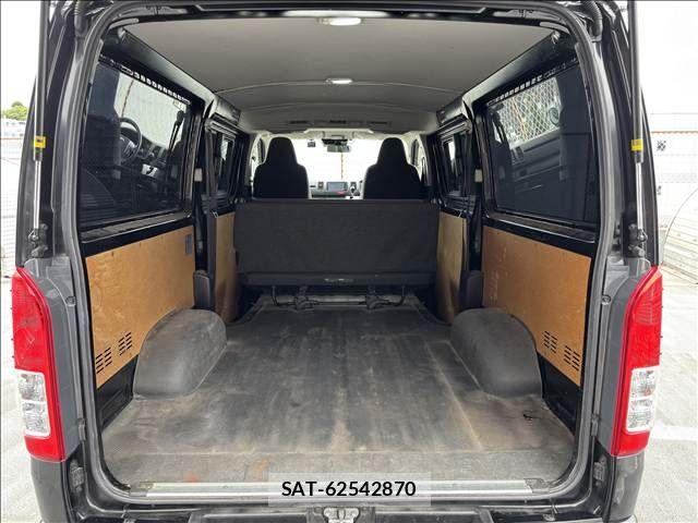 Toyota HIACE VAN 2019-01 7360209-9