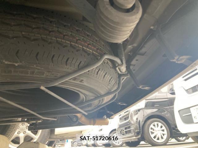 Toyota HIACE VAN 2019-07 7360208-13