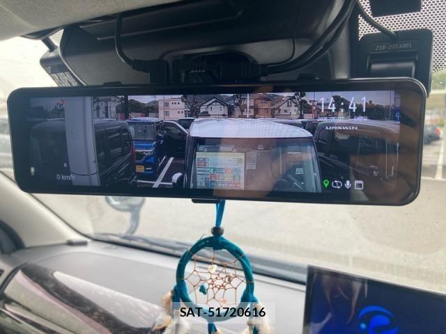 Toyota HIACE VAN 2019-07 7360208-20