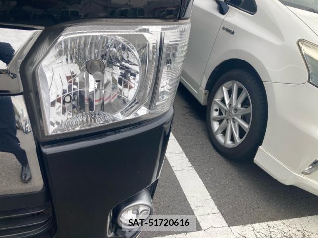 Toyota HIACE VAN 2019-07 7360208-3