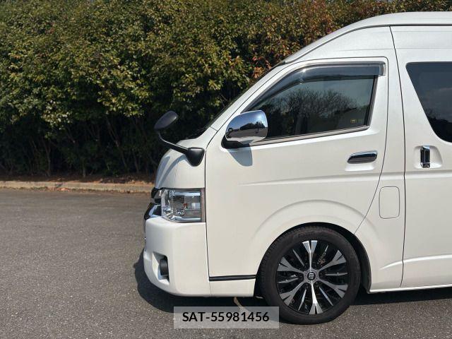 Toyota HIACE VAN 2019-08 7360194-2
