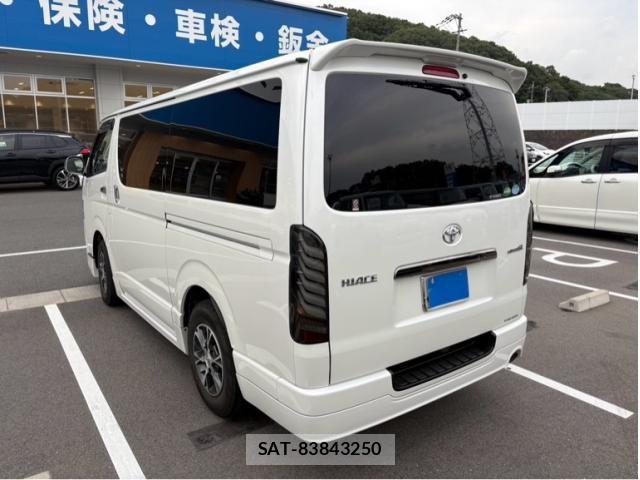 Toyota HIACE VAN 2018-05 7360204-1