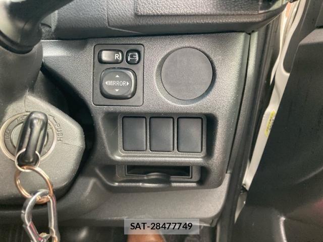 Toyota HIACE VAN 2014-03 7360220-13
