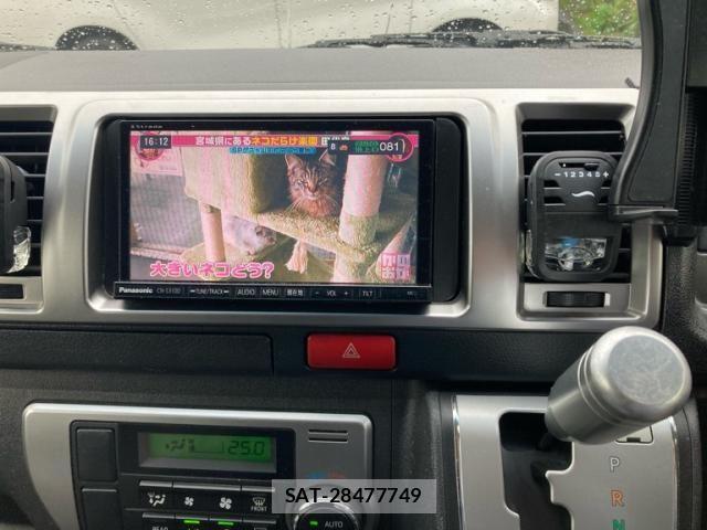 Toyota HIACE VAN 2014-03 7360220-17