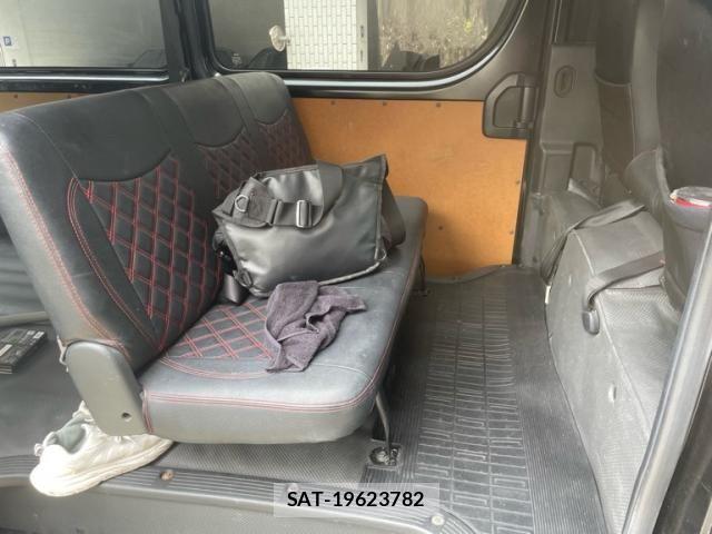 Toyota HIACE VAN 2015-10 7360216-10