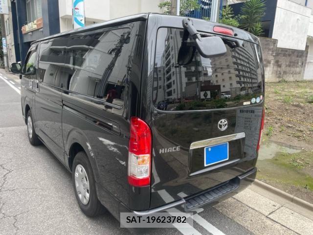 Toyota HIACE VAN 2015-10 7360216-3