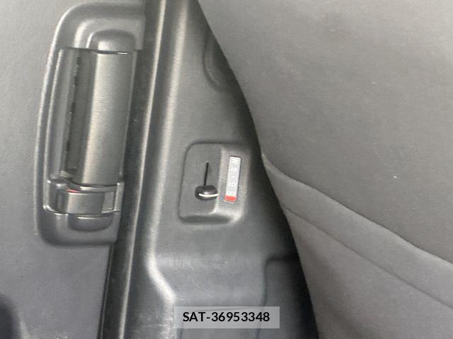 Toyota HIACE VAN 2011-08 7360212-10