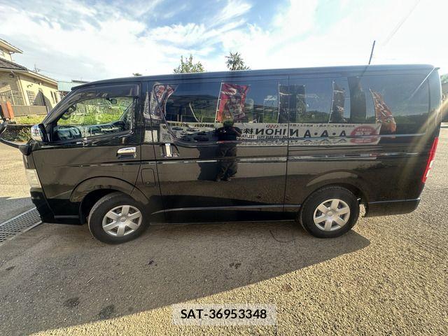 Toyota HIACE VAN 2011-08 7360212-3