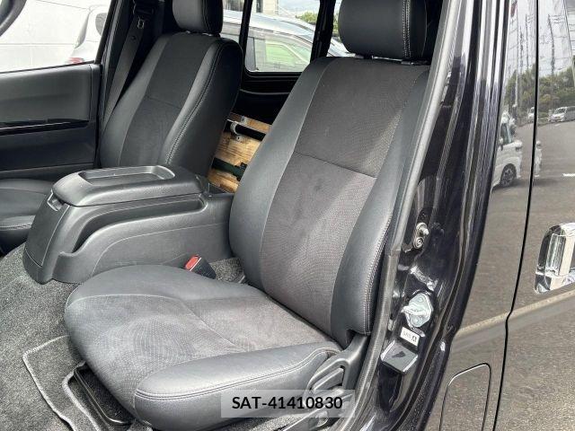 Toyota HIACE VAN 2022-01 7360200-6