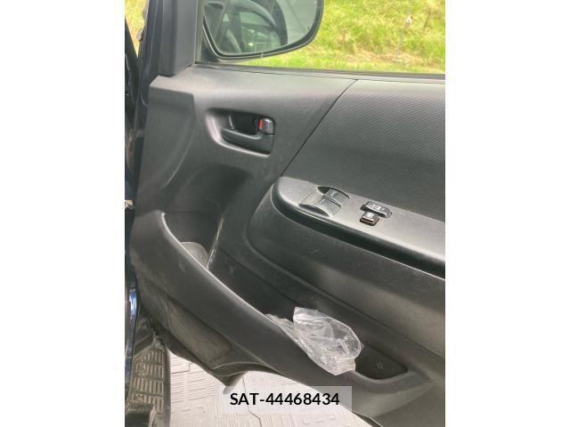 Toyota HIACE VAN 2014-01 7360218-7