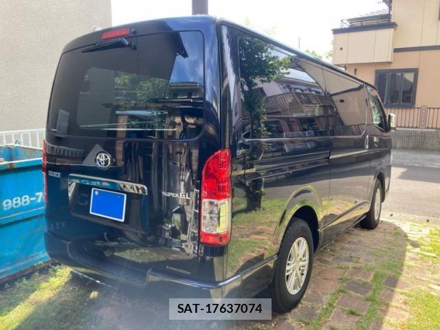 Toyota HIACE VAN 2021-06 7360201-2