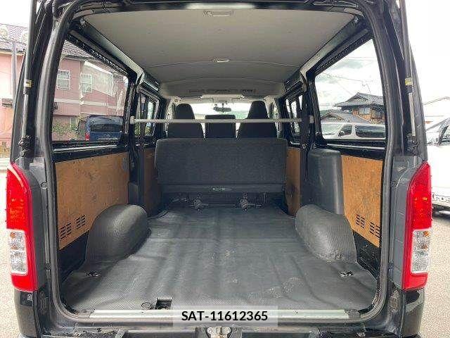 Toyota HIACE VAN 2019-10 7360213-12