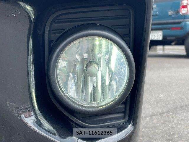 Toyota HIACE VAN 2019-10 7360213-16