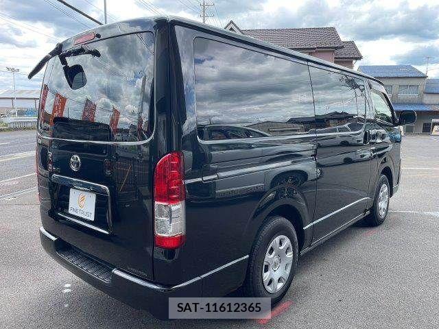Toyota HIACE VAN 2019-10 7360213-21