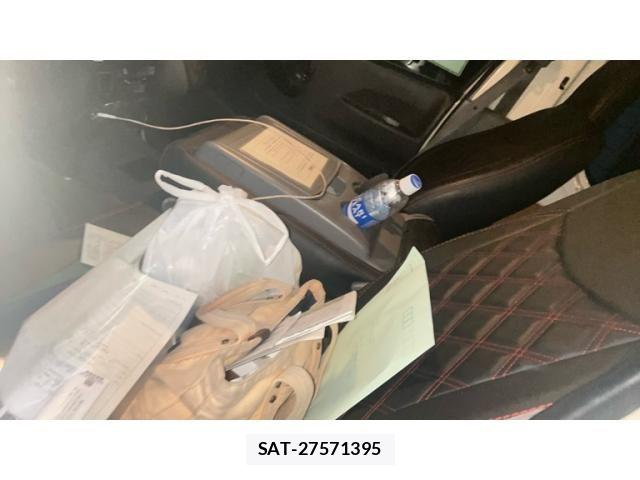 Toyota HIACE VAN 2006-08 7360221-12