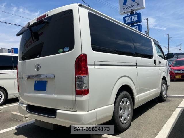 Toyota HIACE VAN 2018-03 7360214-1
