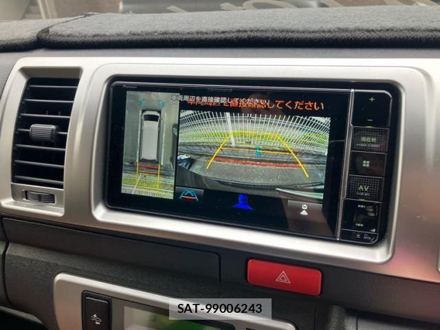 Toyota HIACE VAN 2021-07 7360206-11