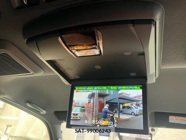 Toyota HIACE VAN 2021-07 7360206-19
