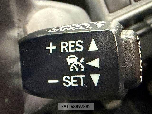 Toyota HIACE VAN 2022-03 7360199-5