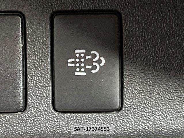 Toyota HIACE VAN 2021-04 7360202-10