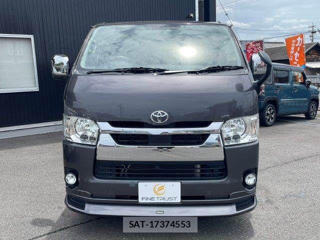 Toyota HIACE VAN 2021-04 7360202-19