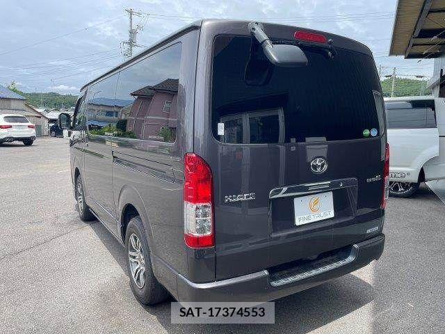 Toyota HIACE VAN 2021-04 7360202-25