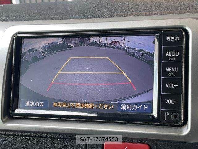 Toyota HIACE VAN 2021-04 7360202-4