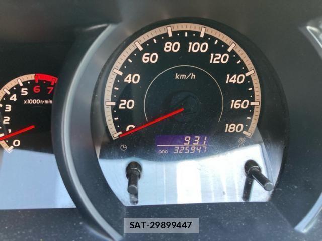 Toyota HIACE VAN 2009-01 7360217-13