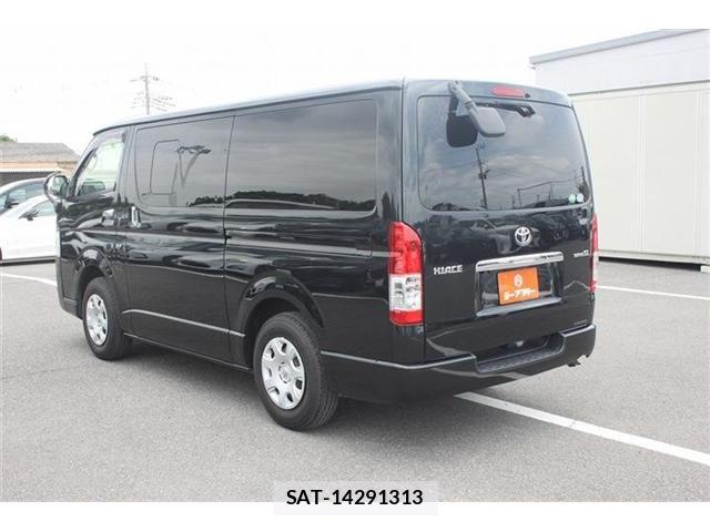 Toyota HIACE VAN 2019-09 7394560-9