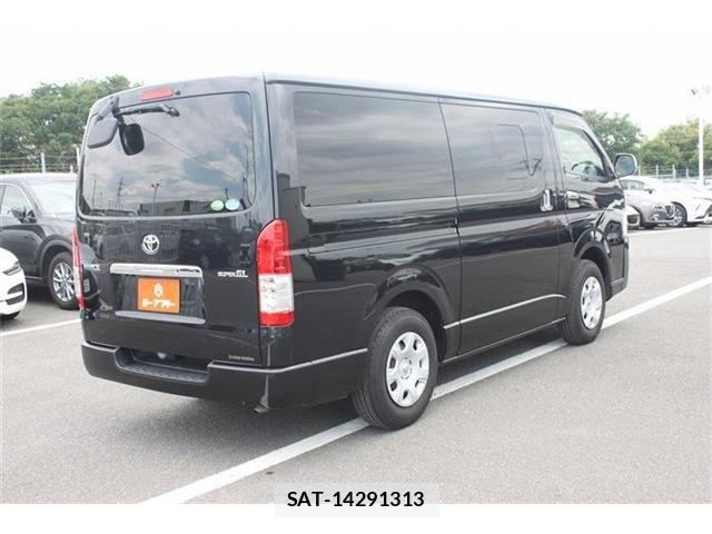 Toyota HIACE VAN 2019-09 7394560-11