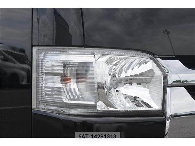 Toyota HIACE VAN 2019-09 7394560-14