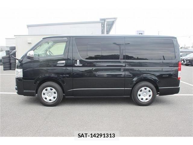 Toyota HIACE VAN 2019-09 7394560-8