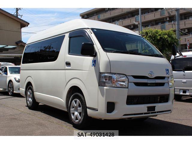 Toyota HIACE VAN 2018-03 7394556-17